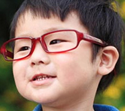 Estudo revela que quase 90% das crianças asiáticas têm miopia